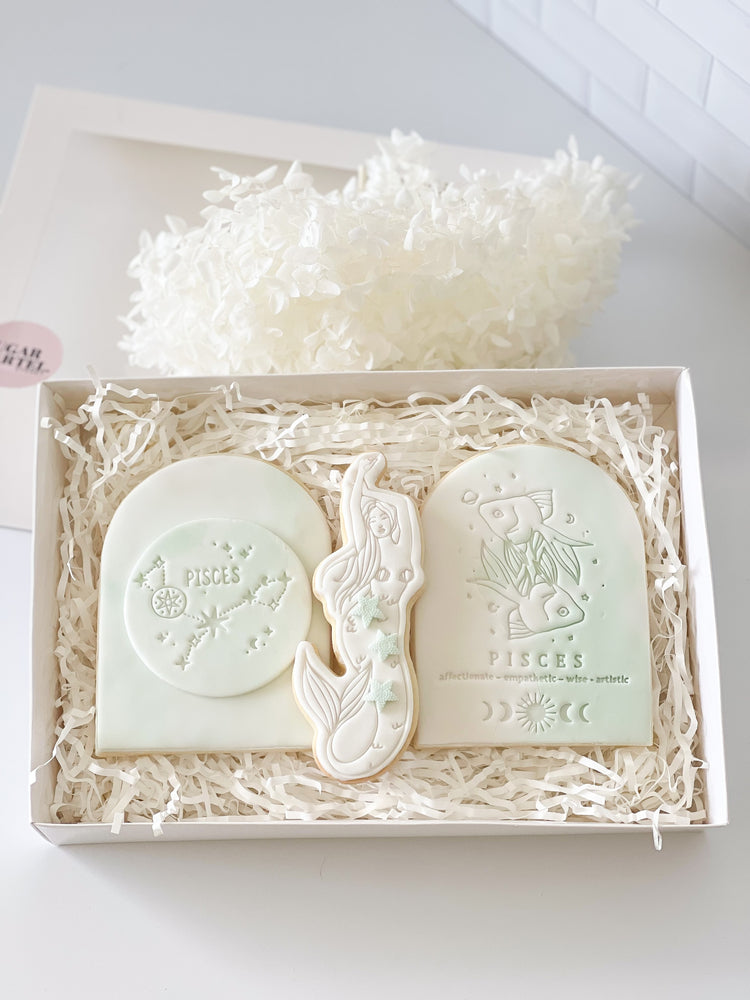 Pisces Zodiac Box